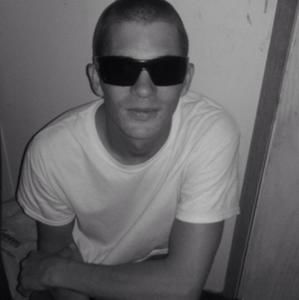 Meet your Posher, Jason